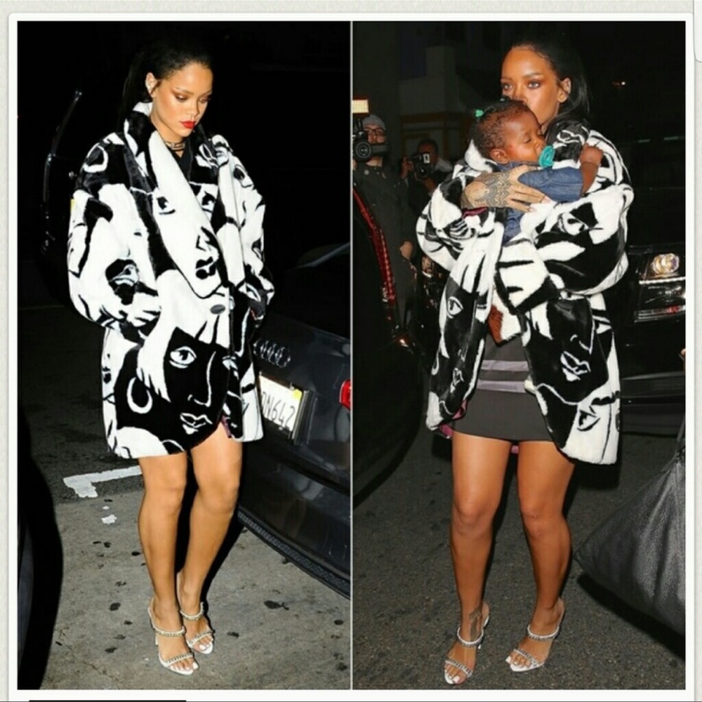Vintage Donnybrook Faces Coat--Rihanna has...
It on 😊